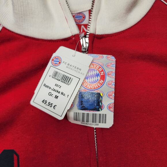 BNWT FC Bayern Originals Full-Zip Track Jacket Top Red Size Men's Medium Euro - Picture 4 of 8